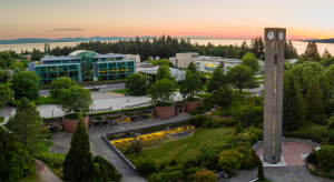 Dr. Mauricio Drelichman receives 2021 Earl J. Hamilton Prize